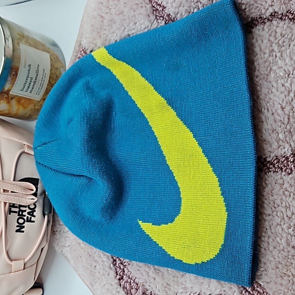 Mens NIKE Teal Lime Swoosh Beanie Excellent, Like anew Condition Cap Hat